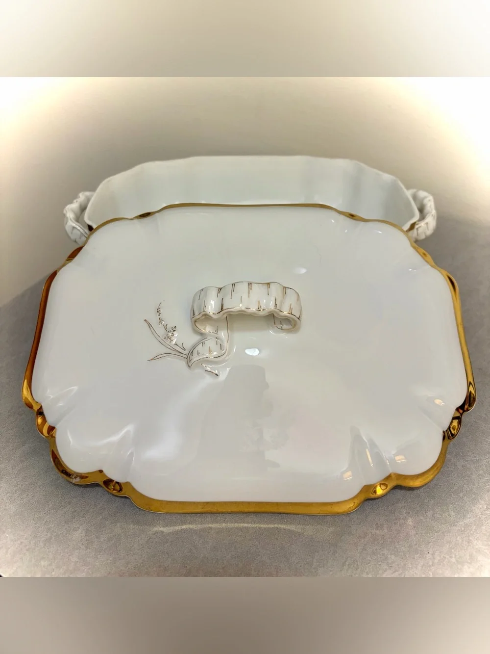 Antique Haviland & Co Limoges White Gold Covered Vegetable Serving Dish W/ Lid